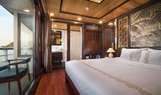 A bed or beds in a room at Perla Dawn Sails
