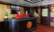 The lobby or reception area at Starlight Cruise