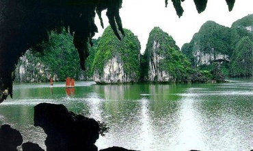 Dau Go Cave - Discover the "wonder of wonders" on Ha Long Bay