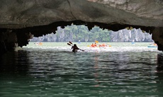 Canoeing near/at the cruise ship