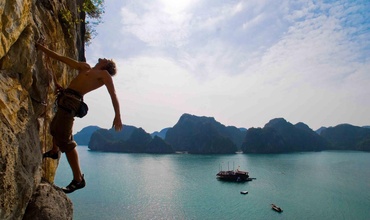 7 experiences not to be missed when traveling to Ha Long